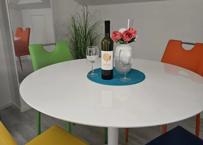 דירה Old Town Parenso פורץ