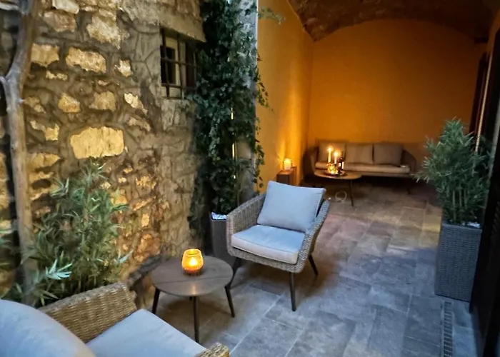 Old Town Parenso Apartment