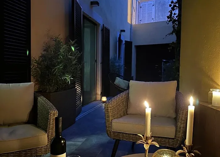 Apartment Old Town Parenso *